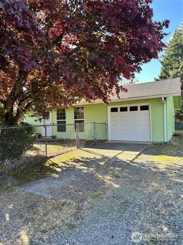 17108 5th Avenue Ct E, Spanaway, WA 98387