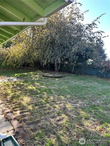 17108 5th Avenue Ct E, Spanaway, WA 98387