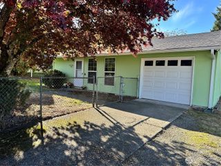 17108 5th Avenue Ct E, Spanaway, WA 98387