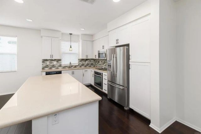 1865 Alkali Heath Lane, Carlsbad, CA 92011