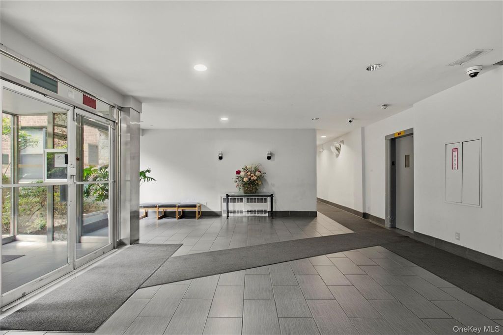 575 Bronx River Road 5F, Yonkers, NY 10704 — photo 5