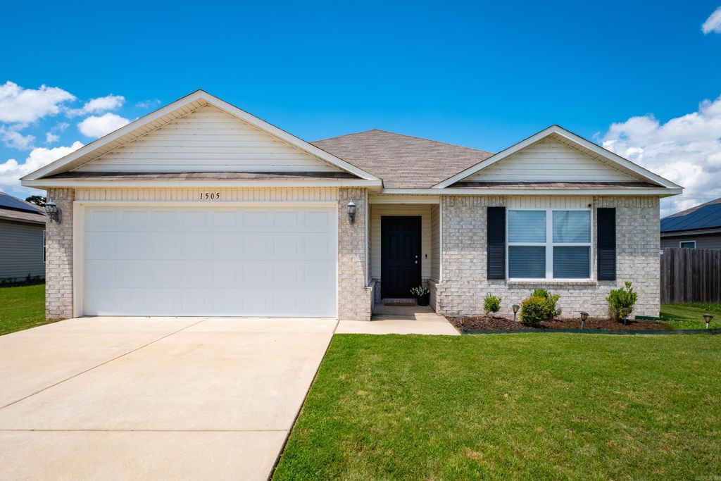 1505 Yarrow Drive, North Little Rock, AR 72117