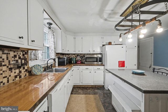 533 HILLCREST PL, Gettysburg, PA 17325