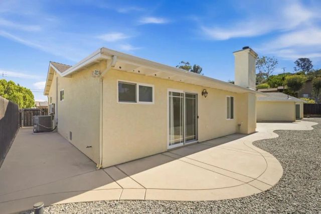1677 Sandos Street, El Cajon, CA 92019