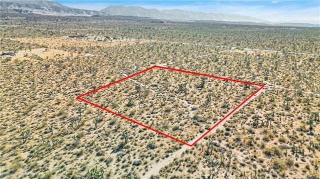 0 Avenue W, Llano, CA 93544