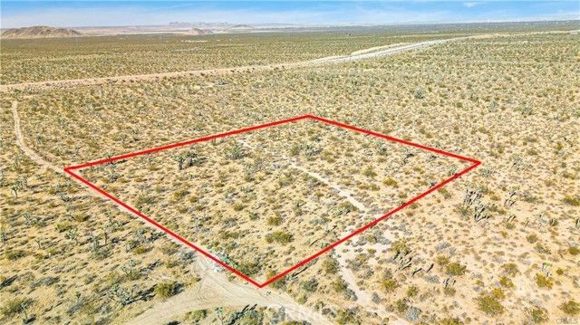 0 Avenue W, Llano, CA 93544