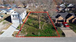 918 Randolph Street, Houston, TX 77088