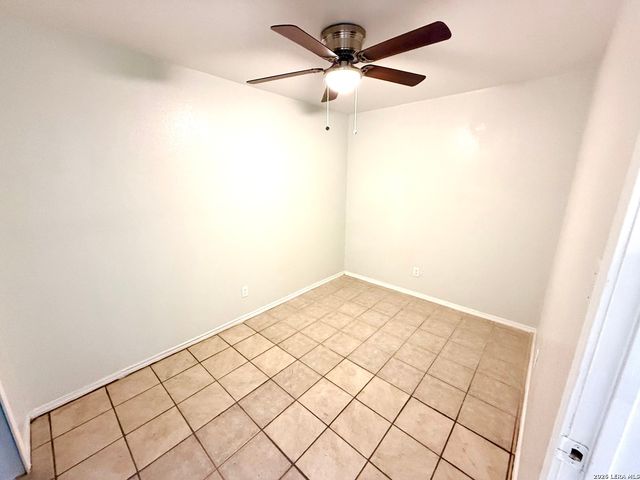 509 Meadow Forge A, Converse, TX 78109