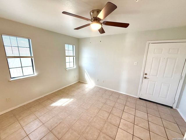 509 Meadow Forge A, Converse, TX 78109
