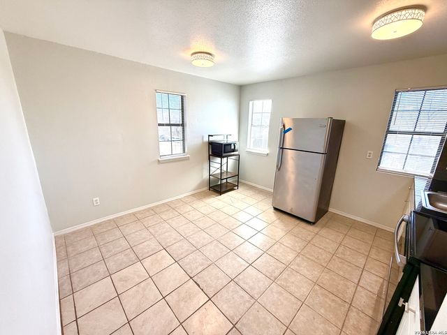 509 Meadow Forge A, Converse, TX 78109