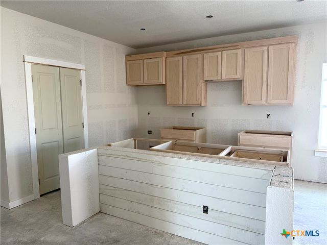 1422 Cedar River Lane, Temple, TX 76502