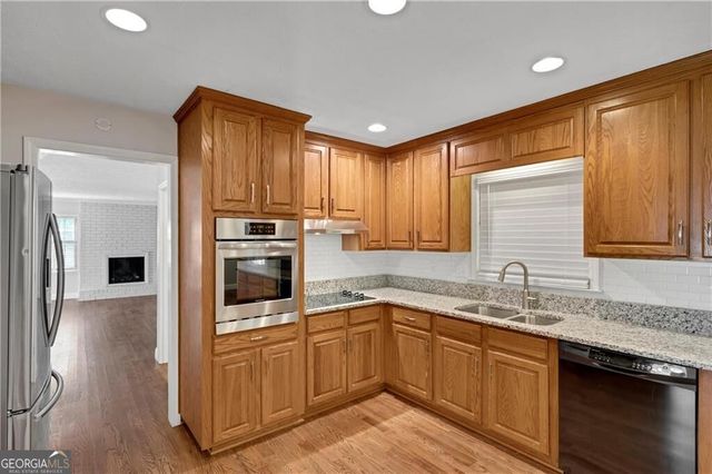 5223 Davantry Drive, Atlanta, GA 30338