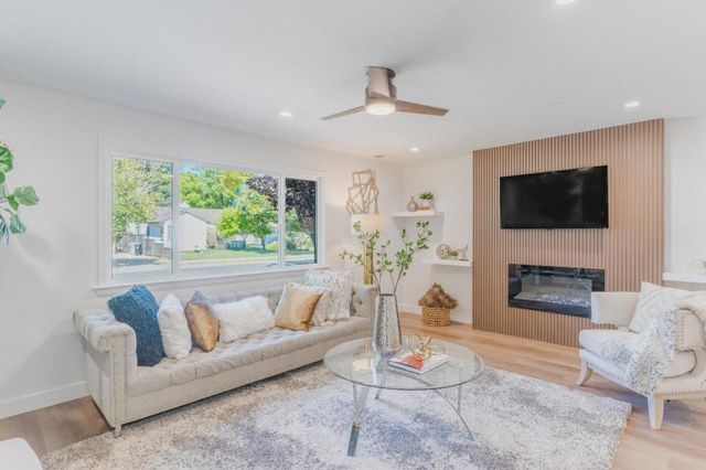 1273 N San Pedro Street, San Jose, CA 95110