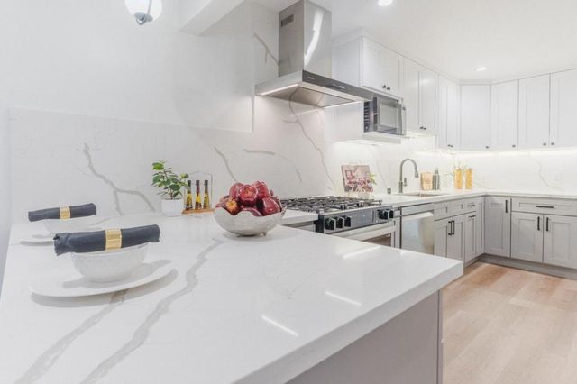 1273 N San Pedro Street, San Jose, CA 95110