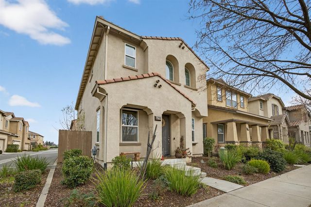 4478 Natomas Central Dr, Sacramento, CA 95834