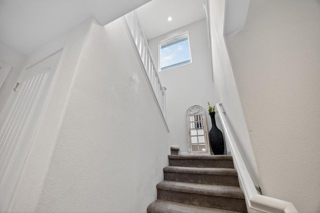 4478 Natomas Central Dr, Sacramento, CA 95834