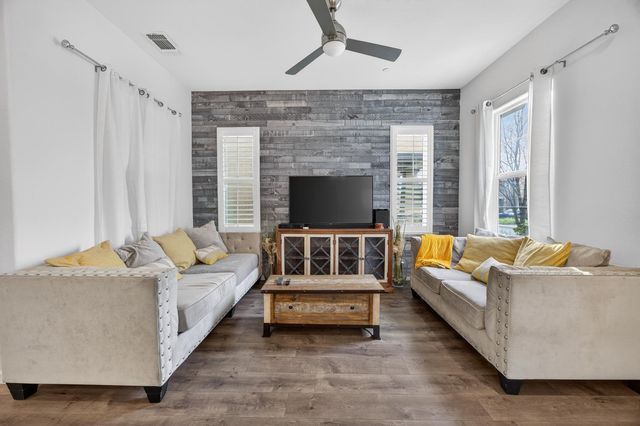 4478 Natomas Central Dr, Sacramento, CA 95834