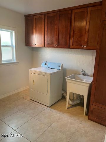 2915 N 21ST Avenue, Phoenix, AZ 85015