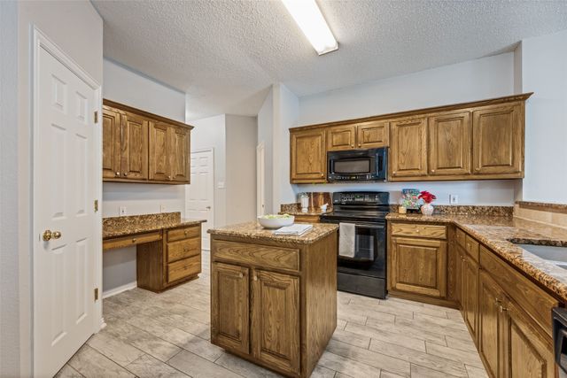 100 Bullava Court, Crowley, TX 76036