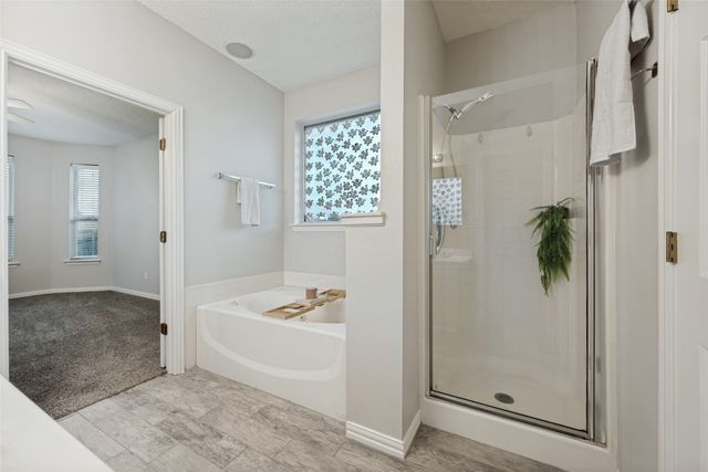 100 Bullava Court, Crowley, TX 76036