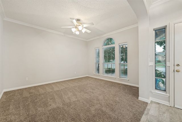 100 Bullava Court, Crowley, TX 76036