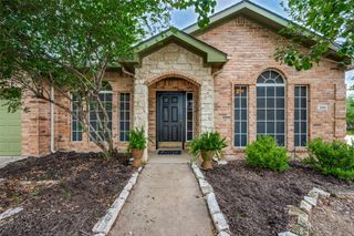 100 Bullava Court, Crowley, TX 76036