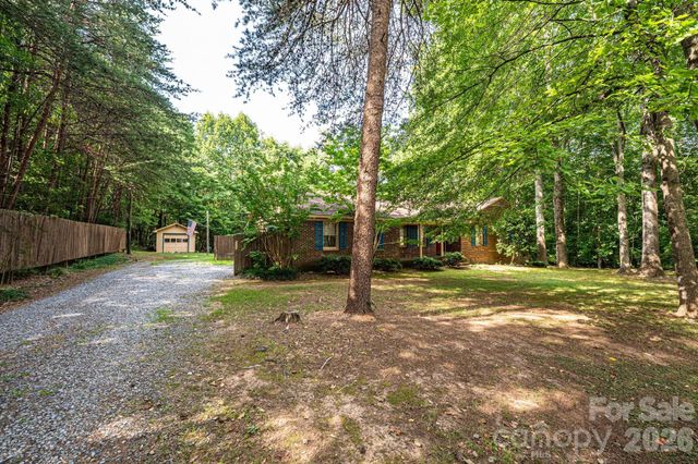 1113 Ponderosa Road, Lincolnton, NC 28092