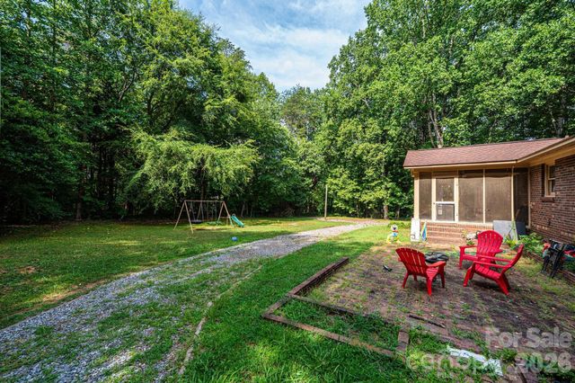 1113 Ponderosa Road, Lincolnton, NC 28092