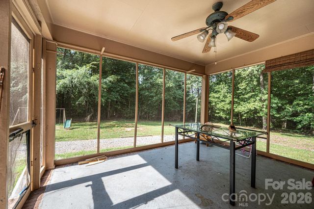 1113 Ponderosa Road, Lincolnton, NC 28092