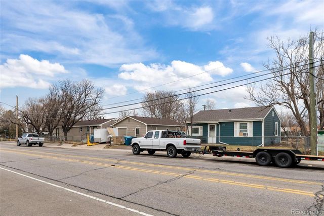 5997 Magnolia Street, Commerce City, CO 80022