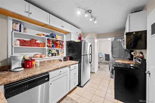 5997 Magnolia Street, Commerce City, CO 80022