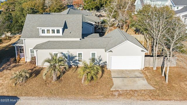 102 NE 63rd Street, Oak Island, NC 28465
