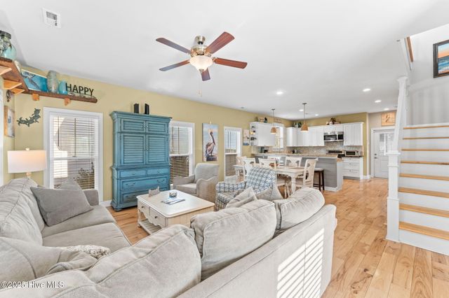 102 NE 63rd Street, Oak Island, NC 28465