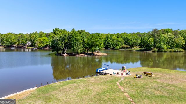 65 South Shore Drive, Newnan, GA 30263