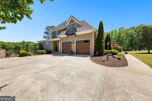 65 South Shore Drive, Newnan, GA 30263