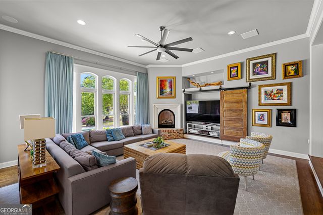 65 South Shore Drive, Newnan, GA 30263