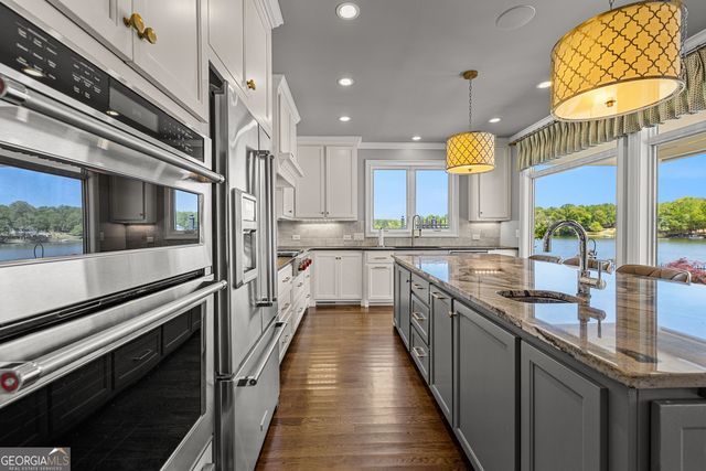 65 South Shore Drive, Newnan, GA 30263