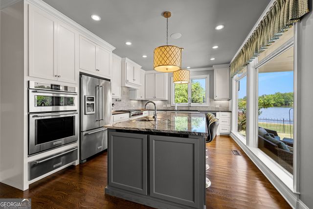 65 South Shore Drive, Newnan, GA 30263
