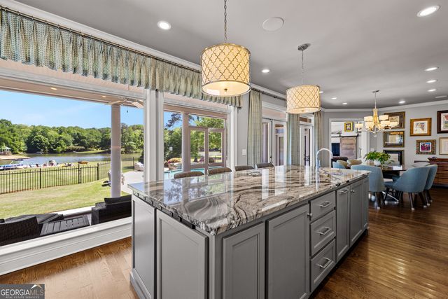 65 South Shore Drive, Newnan, GA 30263