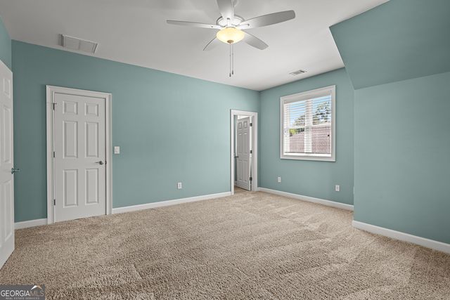 65 South Shore Drive, Newnan, GA 30263