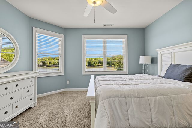 65 South Shore Drive, Newnan, GA 30263