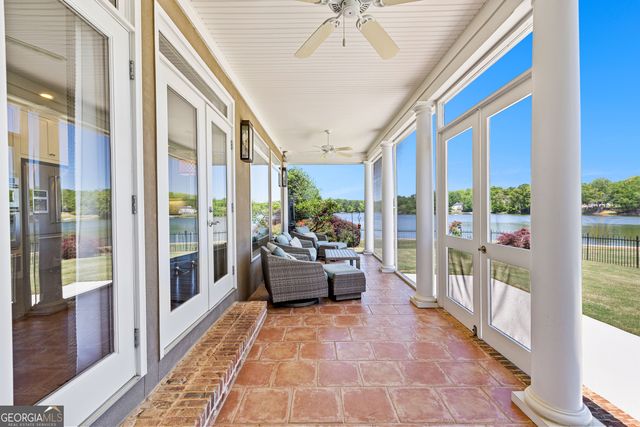 65 South Shore Drive, Newnan, GA 30263