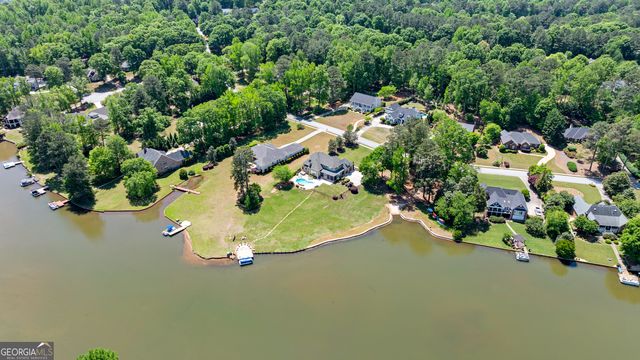 65 South Shore Drive, Newnan, GA 30263