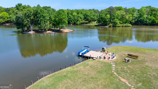 65 South Shore Drive, Newnan, GA 30263