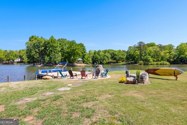 65 South Shore Drive, Newnan, GA 30263