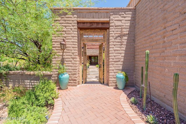 11725 E Spanish Ridge Place, Tucson, AZ 85730