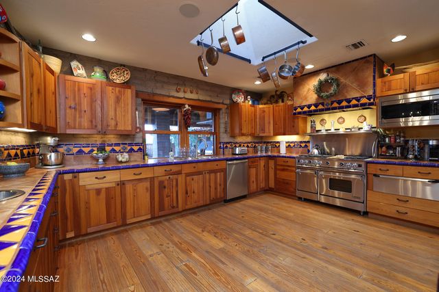 11725 E Spanish Ridge Place, Tucson, AZ 85730