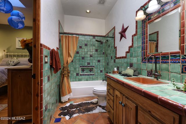 11725 E Spanish Ridge Place, Tucson, AZ 85730