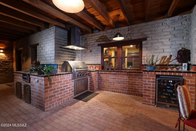 11725 E Spanish Ridge Place, Tucson, AZ 85730