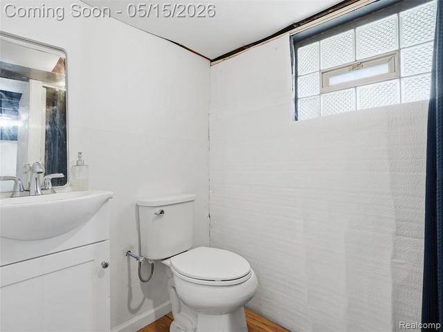 504 S Kenwood Avenue, Royal Oak, MI 48067